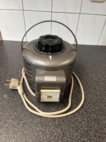 Leuke variac 3A met gescheiden wikkelingen 2422 529 00005 beschikbaar voor biedingen