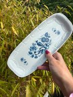 Cake/serveerschaal wit porselein blauw bloem vogel,vintage, Ophalen of Verzenden