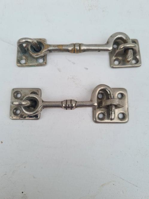 2x Oud antiek wc deurhaakje toiletslot haakje retro vintage, Huis en Inrichting, Overige Huis en Inrichting, Ophalen of Verzenden