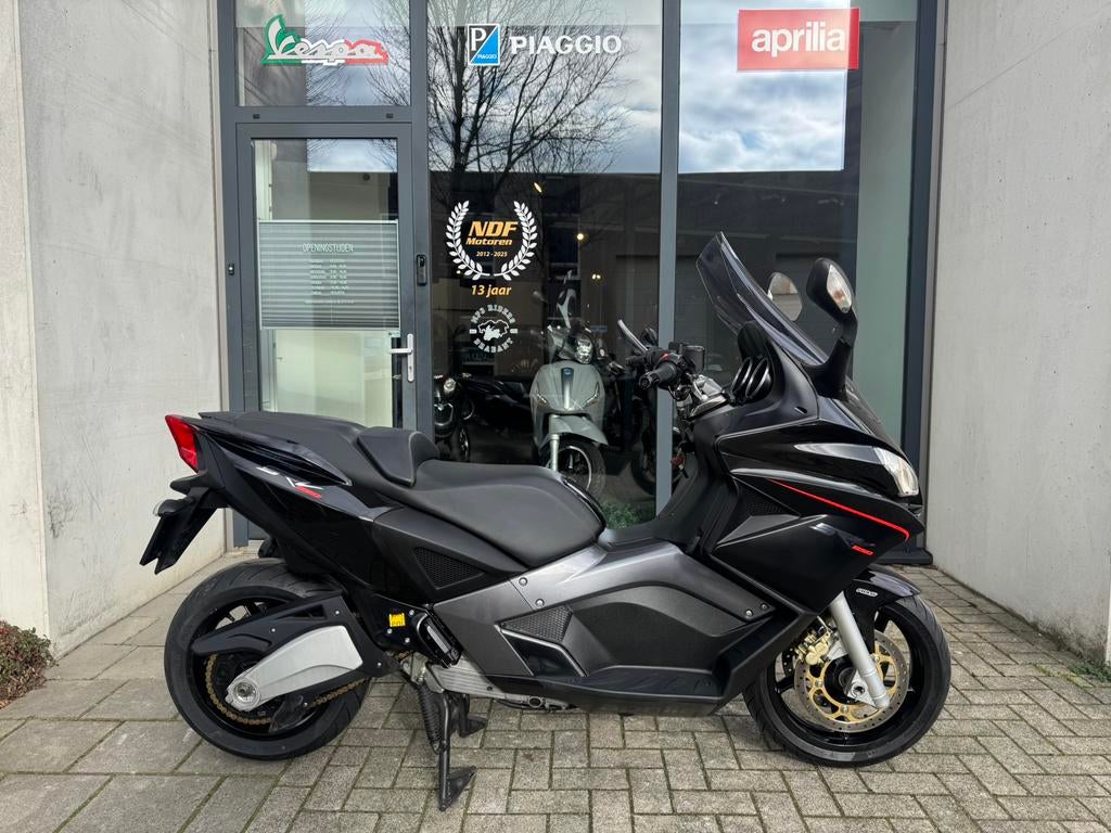 Aprilia srv 850 abs asr