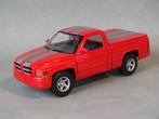 Dodge RAM1500 1997 Rood 1:26, Hobby en Vrije tijd, Modelauto's | 1:24, Ophalen of Verzenden, Zo goed als nieuw