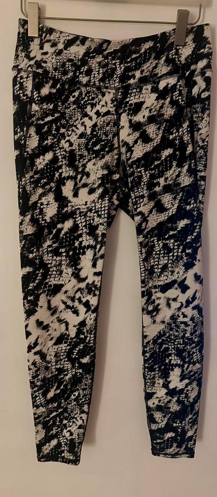 H&M sportlegging snake print maat L – High waist – Stretch, Kleding | Dames, Sportkleding, Zo goed als nieuw, Fitness of Aerobics