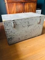 Mooie brocante kist 48x79x47cm, Antiek en Kunst, Ophalen