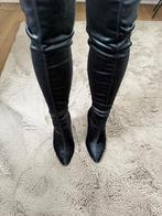 thigh-high stretch boots., Lage of Enkellaarzen, Ophalen of Verzenden, Zo goed als nieuw, Zara