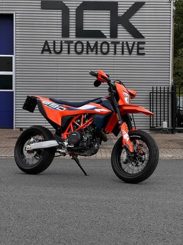 KTM SMC 690 R | 2023 | 3896km | Quickshifter | A2 kenteken  beschikbaar voor biedingen