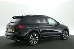 Volkswagen Tiguan 1.5 TSI 150PK Highline R-Line Automaat Cli, Origineel Nederlands, Te koop, 5 stoelen, Benzine