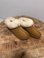 Ugg Tazzelle Chestnut Maat 38, Kleding | Dames, Schoenen, Verzenden, Zo goed als nieuw, Zwart