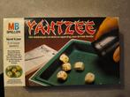 Yahtzee MB Spellen - Dobbelspel voor de hele familie!, Hobby en Vrije tijd, Gezelschapsspellen | Bordspellen, Ophalen of Verzenden