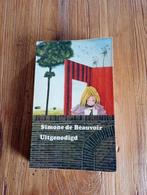 Uitgenodigd - Simone de Beauvoir, Boeken, Ophalen of Verzenden, Gelezen