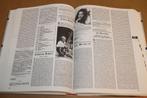 Oor's Pop Encyclopedie 2004 — 14e Editie — 15.000+ Namen, Ophalen of Verzenden, Zo goed als nieuw, Algemeen