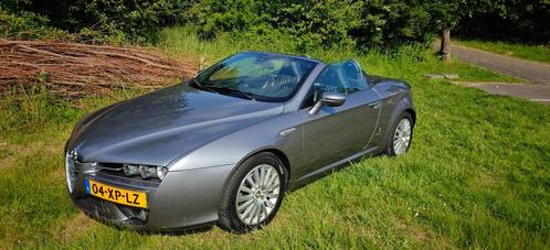Alfa Romeo Spider 2.2 JTS 2007 Grijs, Auto's, Alfa Romeo, Particulier, Spider, ABS, Airbags, Airconditioning, Alarm, Boordcomputer