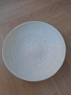 Mooie keramische schaal met reliëf 48 cm, Huis en Inrichting, Woonaccessoires | Onderzetters, Ophalen, Zo goed als nieuw