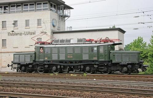 MARKLIN 3022 Duitse krachtpatser metalen DB E 94 276 in ovp, Hobby en Vrije tijd, Modeltreinen | H0, Zo goed als nieuw, Locomotief
