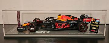 F1 Max Verstappen RB16B 2021 AbuDhabi 1st WDC schaal 1/18 beschikbaar voor biedingen