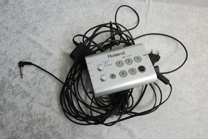 Roland Drummodule met bekabeling en adapter  HD-1  <25251745, Muziek en Instrumenten, Instrumenten | Onderdelen, Gebruikt, Drums of Percussie