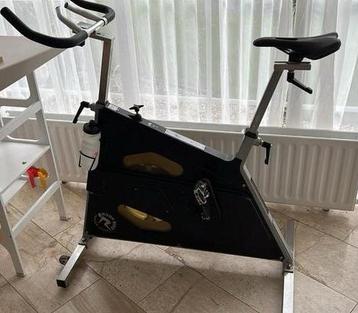 Bodybike spinningfiets classic met bidon en tablethouder beschikbaar voor biedingen