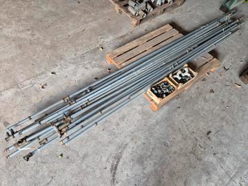 Verwarmingsbuizen 28mm + koppelingen beschikbaar voor biedingen