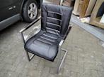 6 armfauteuils RVS met zwart leren bekleding. Prijs per stuk, Ophalen of Verzenden, 50 tot 75 cm