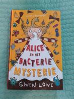 Gwen Lowe - Alice en het bacteriemysterie, Ophalen of Verzenden, Zo goed als nieuw, Gwen Lowe