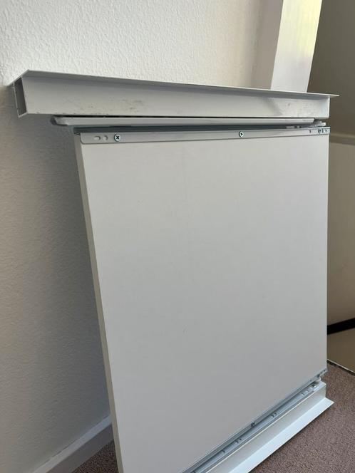 Tussenstuk /uitschuifplank om droger op wasmachine te zetten, Witgoed en Apparatuur, Onderdelen en Toebehoren, Gebruikt, Ophalen
