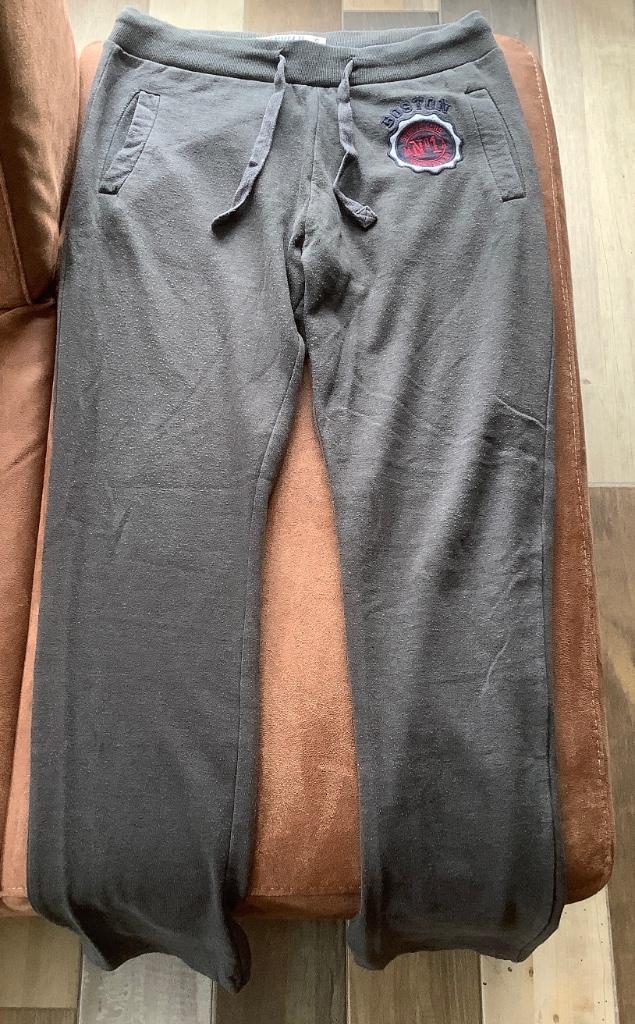 Grijze Joggingbroek maat S merk Kenvelo met 2 steekzakken, Kleding | Heren, Sportkleding, Zo goed als nieuw, Overige typen, Maat 46 (S) of kleiner