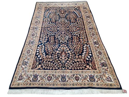 Handmade Persian wool Sarough carpet floral blue 194x305cm, Huis en Inrichting, Stoffering | Tapijten en Kleden, Gebruikt, 200 cm of meer