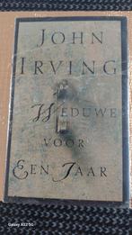 John Irving, weduwe voor een jaar en Ruimte binnenshuis, Ophalen of Verzenden, Zo goed als nieuw, John Irving, Wereld overig
