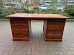 Teakhouten bureau, Ophalen