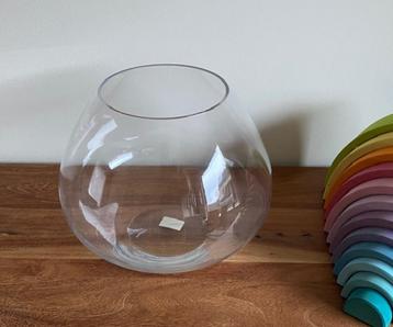 Mooie glazen vaas/ windlicht van dik glas | nieuwprijs €50,-