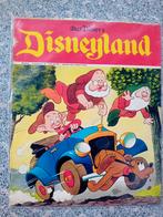 Disney blad Disneyland 16 - 1972 Sneeuwwitje en oa Dopey, Ophalen of Verzenden, Sneeuwwitje of Doornroosje, Gebruikt, Beeldje of Figuurtje