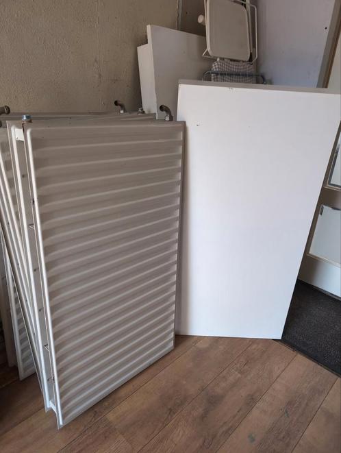 3 Radiatoren - 104x60x10cm - met magnetische ombouw Gebruikt, Doe-het-zelf en Verbouw, Verwarming en Radiatoren, Gebruikt, Radiator