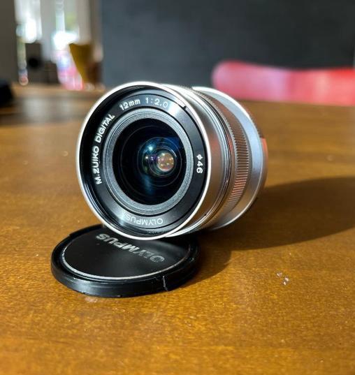 M.Zuiko Digital ED 12mm F2.0 Olympus MFT, Audio, Tv en Foto, Fotografie | Lenzen en Objectieven, Zo goed als nieuw, Groothoeklens