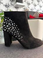 Enkellaars mt 39 fluweel studs en steentjes, Kleding | Dames, Schoenen, Ophalen, Primark, Zwart, Lage of Enkellaarzen