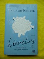 Boek ‘LIEVELING’, Boeken, Kim van Kooten, Verzenden, Zo goed als nieuw, Overige onderwerpen