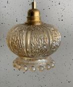 Vintage Glazen lamp kapje amber/parelmoer kleur, Antiek en Kunst, Antiek | Lampen, Ophalen