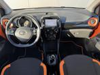 Toyota Aygo 1.0 VVT-i x-cite / Airco / Navigatie / Achteruit, Auto's, Stof, Gebruikt, Euro 6, Overige kleuren