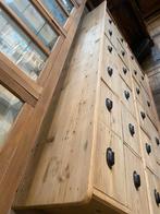 Grote landelijk dressoir kast ladekast oud grenen, Ophalen