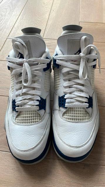 Nike Air Jordan 4 Retro White beschikbaar voor biedingen