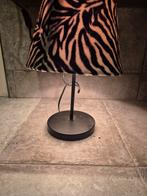 Zebraprint Lamp - Sfeervolle Verlichting, Huis en Inrichting, Lampen | Tafellampen, Gebruikt, Ophalen of Verzenden, Metaal, Modern