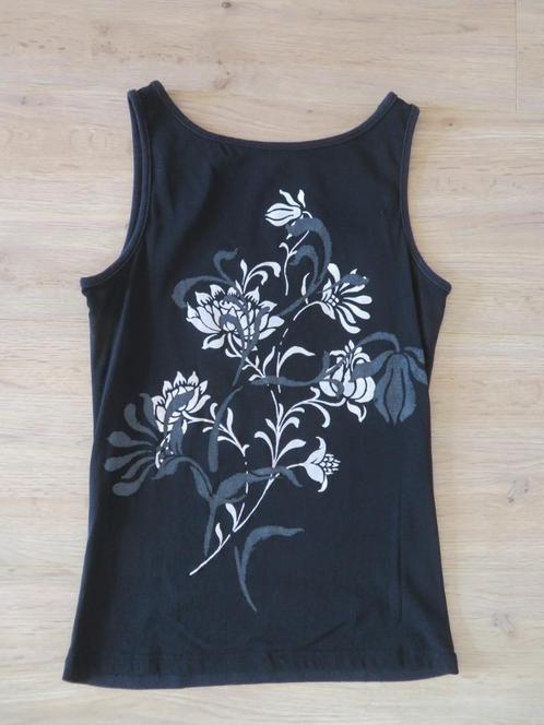 Mouwloos shirt met print Zwart mt 36, Kleding | Dames, Tops, Zo goed als nieuw, Maat 36 (S), Zwart, Zonder mouw, Ophalen of Verzenden