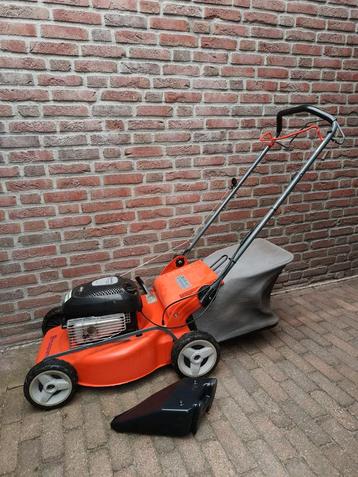 Husqvarna r147s grasmaaier motormaaier beschikbaar voor biedingen