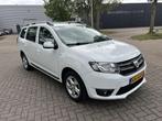 Dacia Logan MCV 0.9 TCe S&S Prestige 1e EIG NAVI CRUISE PDC, Auto's, Dacia, Voorwielaandrijving, 898 cc, Stof, Gebruikt