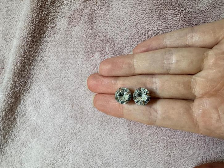Grote strass oorbellen – ronde stekers – zilverkleurig, Sieraden, Tassen en Uiterlijk, Oorbellen, Zo goed als nieuw, Knopjes of Stekers