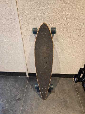 Skateboard  beschikbaar voor biedingen