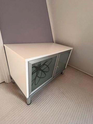 Effektiv ikea witten kastjes met melkglas met bloemmotief - afbeelding 2