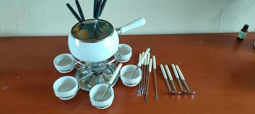 Nieuw fondue set met veel accessoires, Witgoed en Apparatuur, Fonduesets, Ophalen of Verzenden