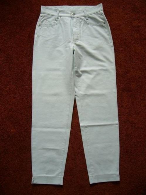 Mac lichtblauwe broek maat 36 nieuw, Kleding | Dames, Broeken en Pantalons, Nieuw, Maat 36 (S), Blauw, Ophalen of Verzenden