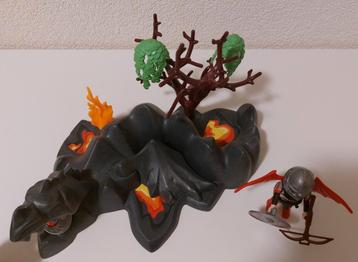 Playmobil 4147 Drakenland Vulkaan beschikbaar voor biedingen