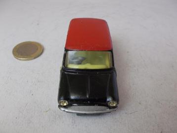 1965 Corgi Toys 249  MORRIS MINI-COOPER WICKERWORK PANELS. beschikbaar voor biedingen