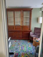 Koloniale Vitrine kast, Ophalen